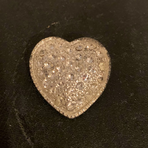Vintage Jewelry - 80s Vintage large 🤍 heart 💎rhinestone pin